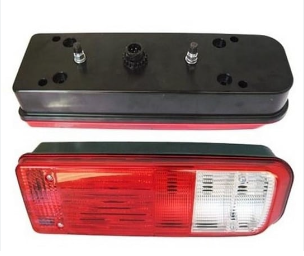 STOP LAMBASI FORD CARGO 2012- SOKETLI R/L